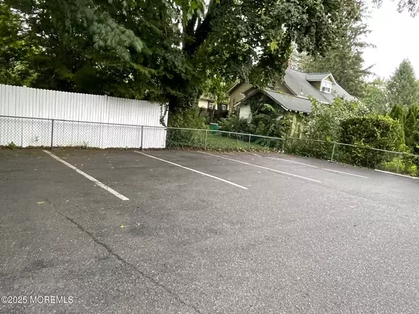 Freehold, NJ 07728,190 South Street