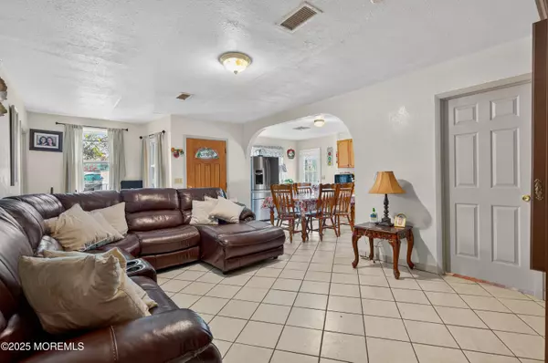 New Egypt, NJ 08533,4 5th Street