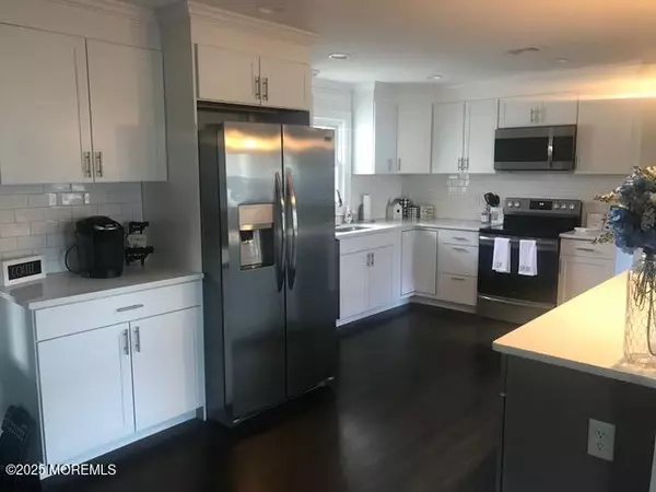 Brick, NJ 08723,715 Pine Drive