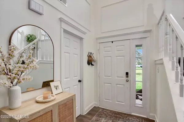 Howell, NJ 07731,185 Sycamore Court