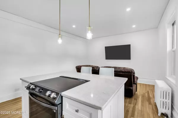 Asbury Park, NJ 07712,400 Deal Lake Drive #6C