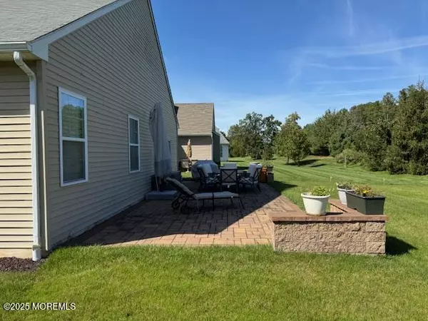 Lakewood, NJ 08701,9 Eagle Ridge Circle