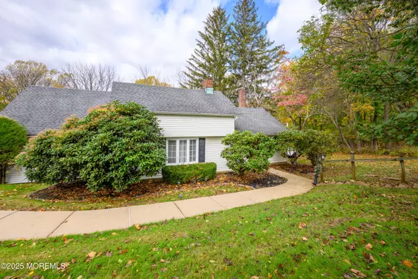 Morganville, NJ 07751,19 Reids Hill Road