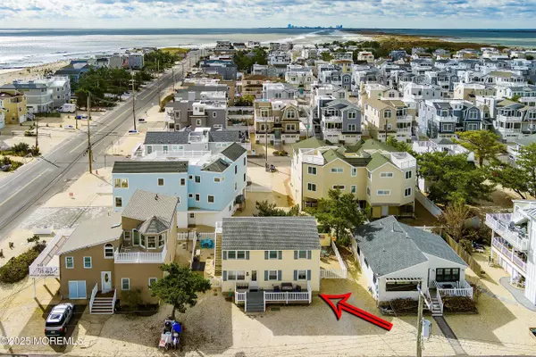 Long Beach Twp, NJ 08008,2 W Janet Road #1