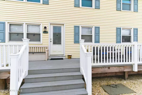 Long Beach Twp, NJ 08008,2 W Janet Road #1