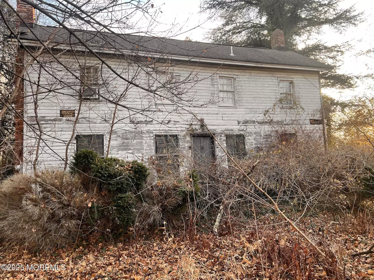 Middletown, NJ 07748,8 Church Street