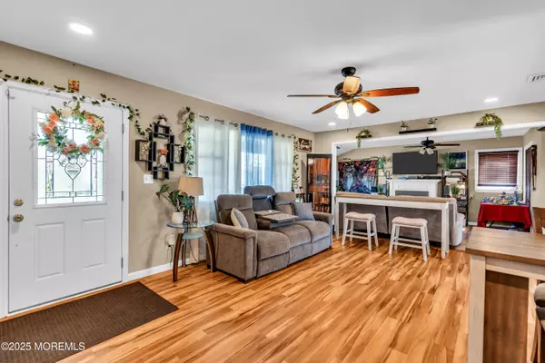 Toms River, NJ 08753,1915 Red Cedar Street