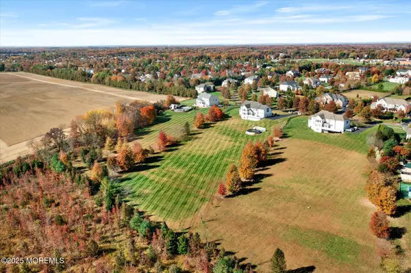 Allentown, NJ 08501,30 Ridgeview Way