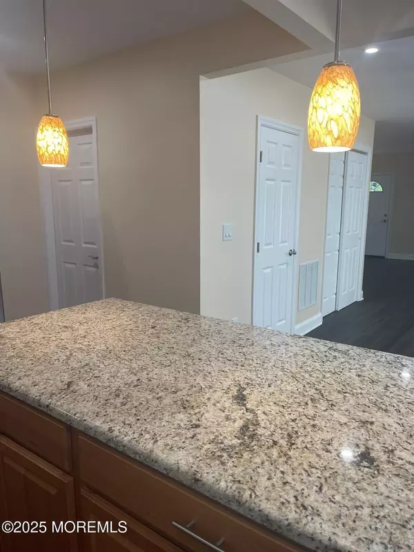 Trenton, NJ 08611,410 Ferry Street