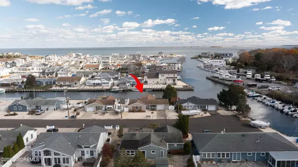 Waretown, NJ 08758,21 Peg Leg Way