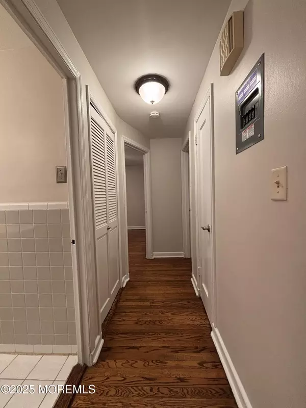 Red Bank, NJ 07701,139 Manor Drive