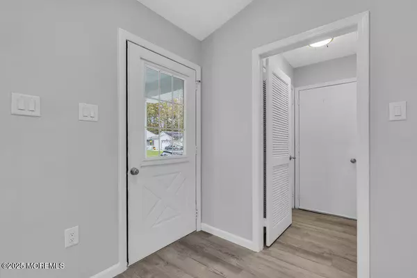 Little Egg Harbor, NJ 08087,108 Lantern Place