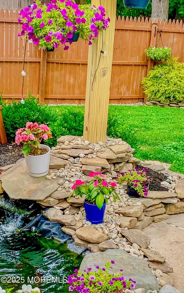 Toms River, NJ 08755,185 Liberty Bell Road