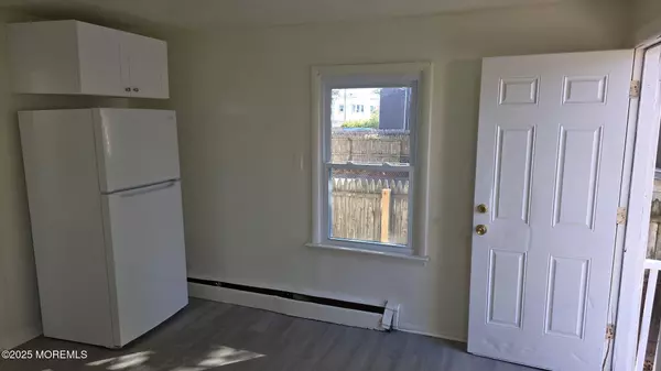 Asbury Park, NJ 07712,513 Prospect Avenue #2