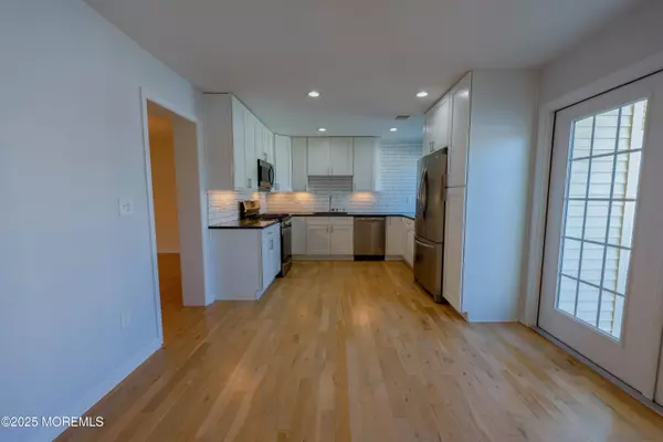 Dayton, NJ 08810,10 Quincy Circle #Q-10