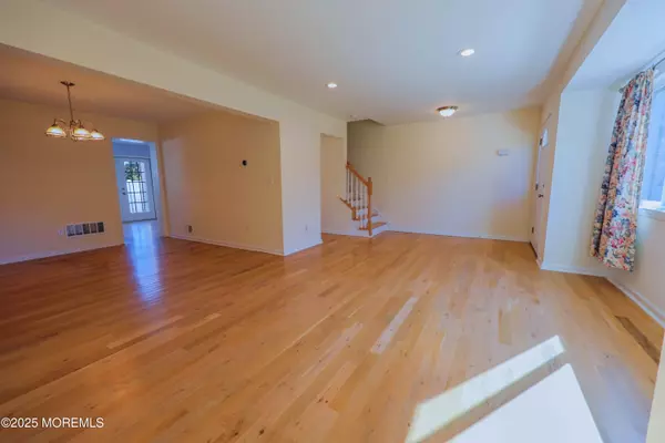 Dayton, NJ 08810,10 Quincy Circle #Q-10