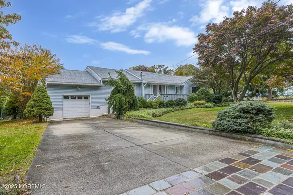 Atlantic Highlands, NJ 07716,608 Raritan Avenue