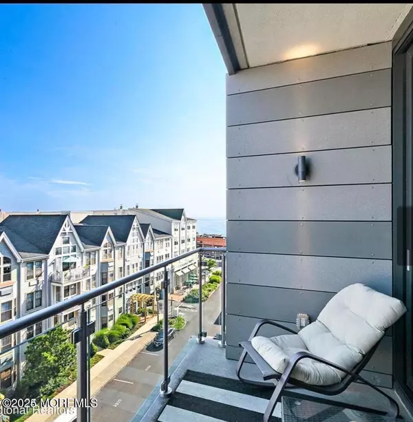 Long Branch, NJ 07740,20 Melrose Terrace #501