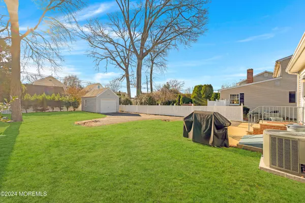 Sea Girt, NJ 08750,714 Philadelphia Boulevard