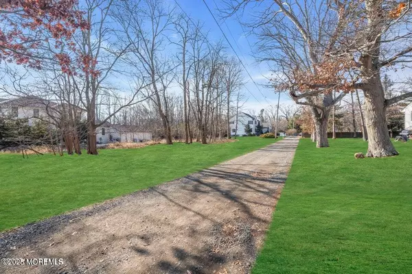 Eatontown, NJ 07724,220 Whalepond Road