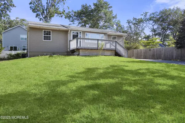 822 Tappan Street, Forked River, NJ 08731