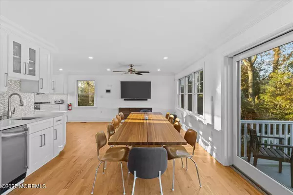 Bay Head, NJ 08742,382 Western Avenue