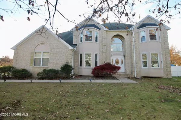 5 Shinnecock Hills Drive, Ocean Twp, NJ 07712
