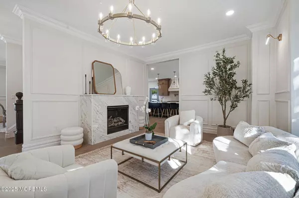 Red Bank, NJ 07701,65 Washington Street