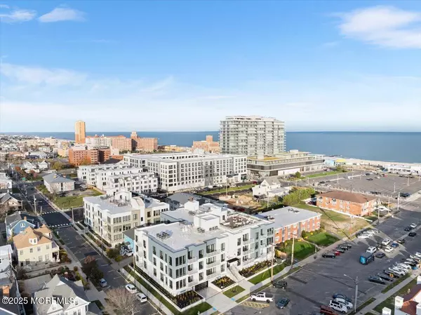 Asbury Park, NJ 07712,215 2nd Avenue #306