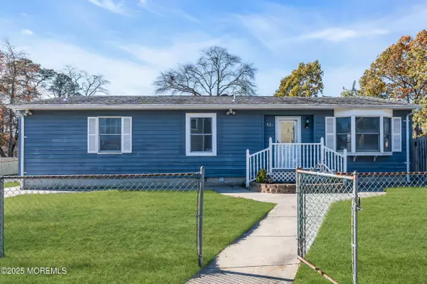 526 Bradley Boulevard, Toms River, NJ 08753