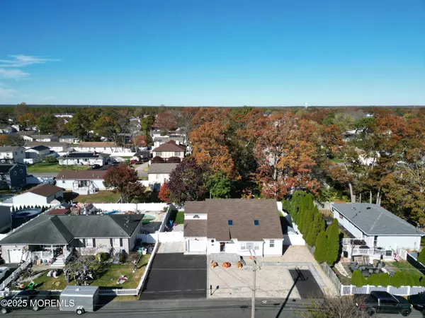 Beachwood, NJ 08722,1008 Anchor Avenue