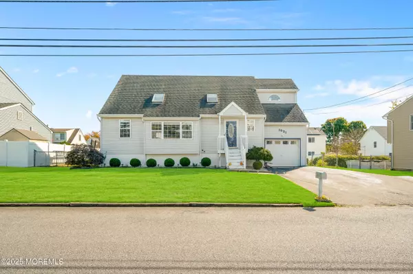 Beachwood, NJ 08722,1521 Neptune Avenue