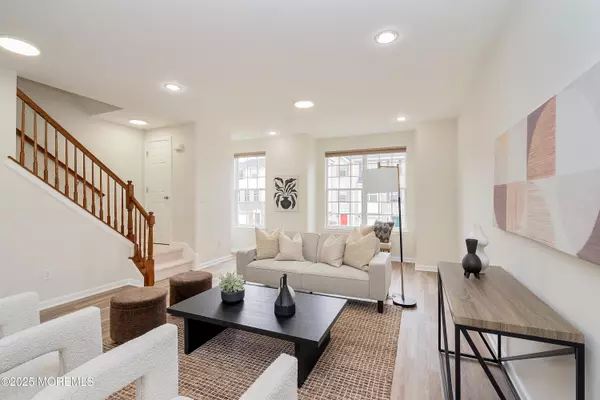 Freehold, NJ 07728,104 Warbler Way