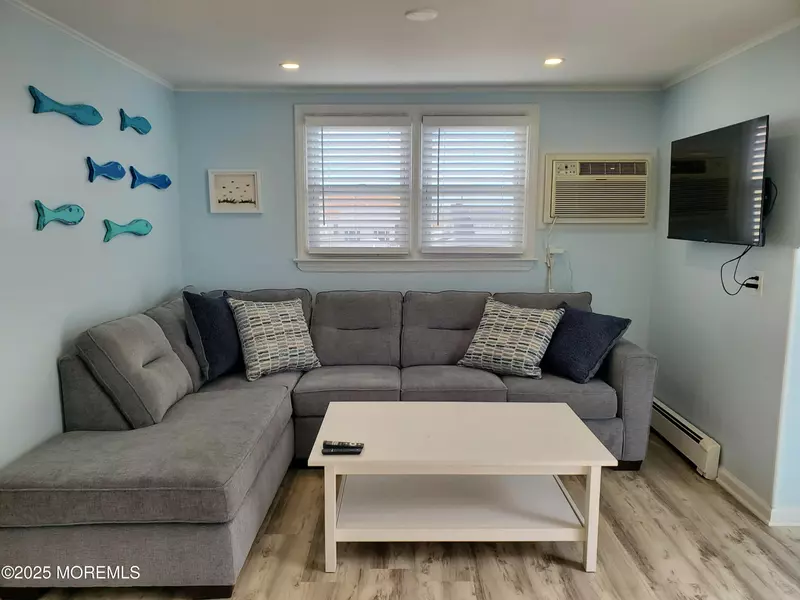 115 Dupont Avenue #B, Seaside Heights, NJ 08751