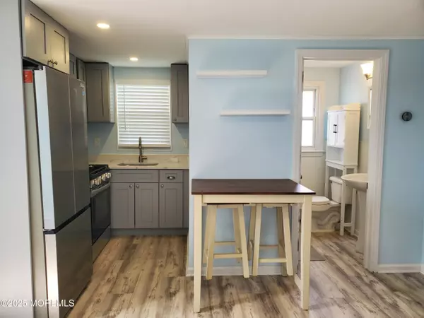 Seaside Heights, NJ 08751,115 Dupont Avenue #B