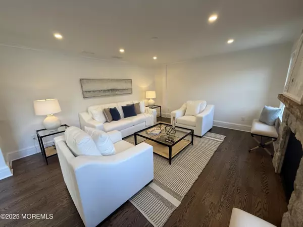 Manasquan, NJ 08736,34 Gertrude Place