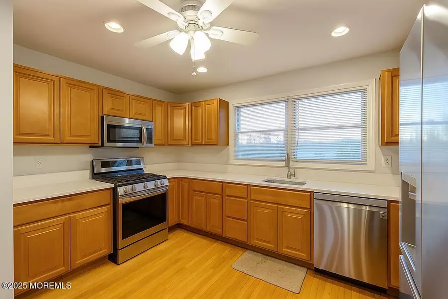 268 Highway 36, Port Monmouth, NJ 07758