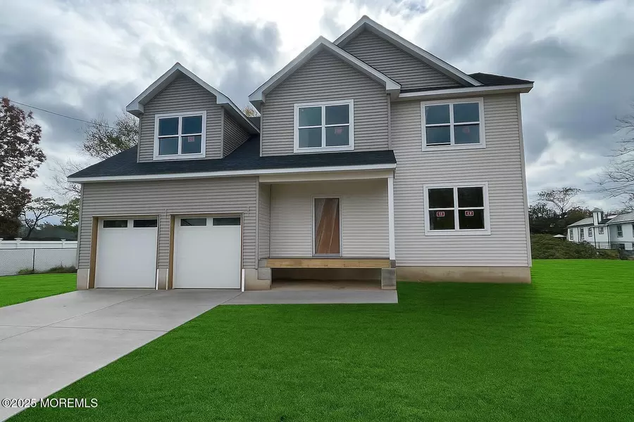 20 Fourth Avenue, Toms River, NJ 08757