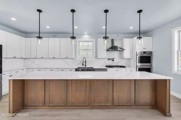 Highlands, NJ 07732,10 5th Street