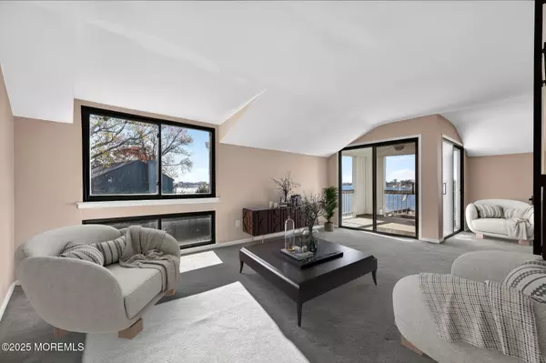 Neptune City, NJ 07753,107 Riverview Avenue #121C