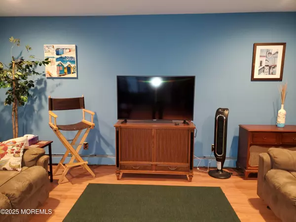 Avon-by-the-sea, NJ 07717,411 Woodland Avenue