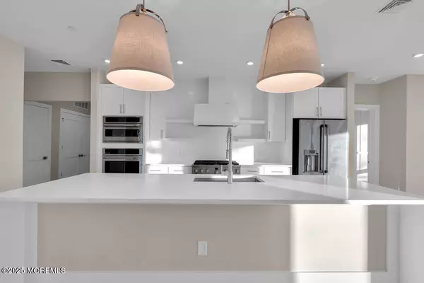 Asbury Park, NJ 07712,215 2nd Avenue #108