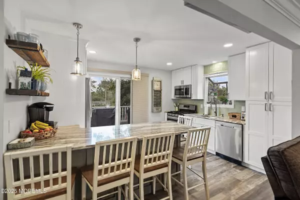 Manasquan, NJ 08736,1210 Bayberry Road