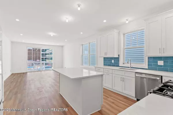 Seaside Heights, NJ 08751,61 Hamilton Avenue