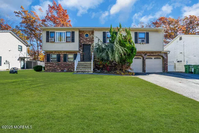 811 Morris Avenue, Lakewood, NJ 08701