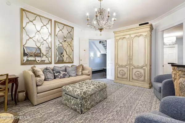 Spring Lake, NJ 07762,200 Monmouth Avenue #19