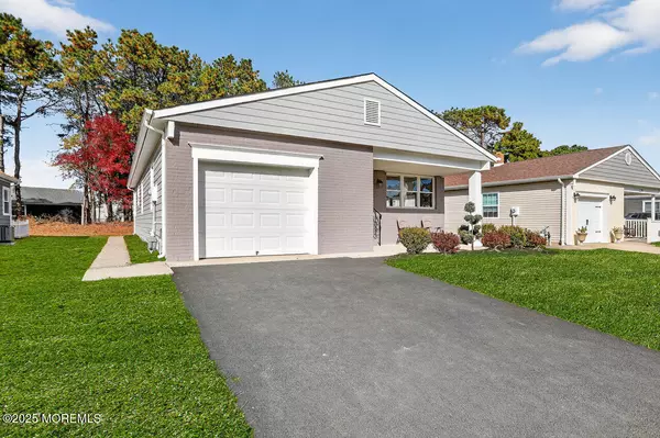 Toms River, NJ 08757,231 Orlando Boulevard