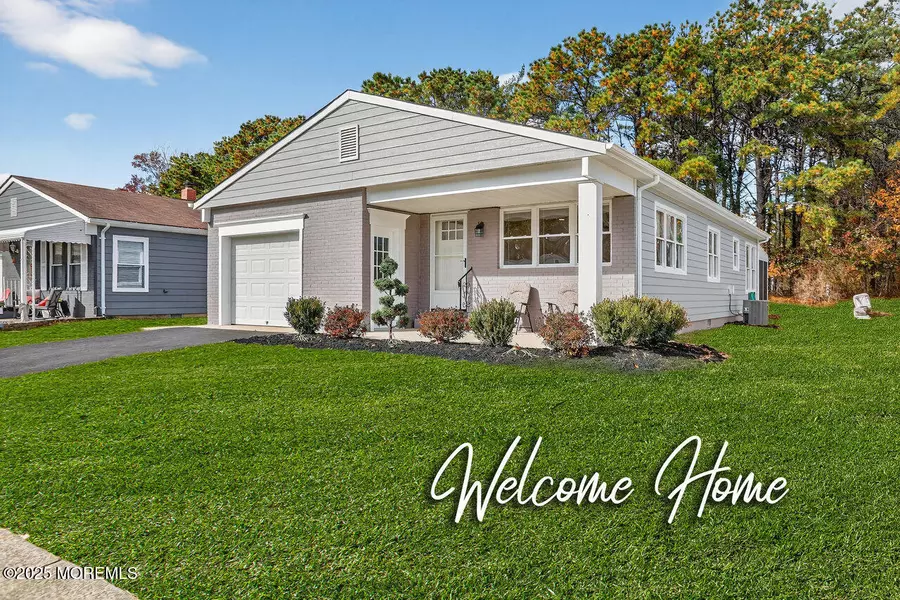 231 Orlando Boulevard, Toms River, NJ 08757