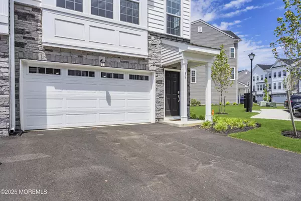 Manalapan, NJ 07726,39 Crimson Drive