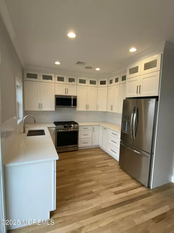 Highlands, NJ 07732,51 Miller Street